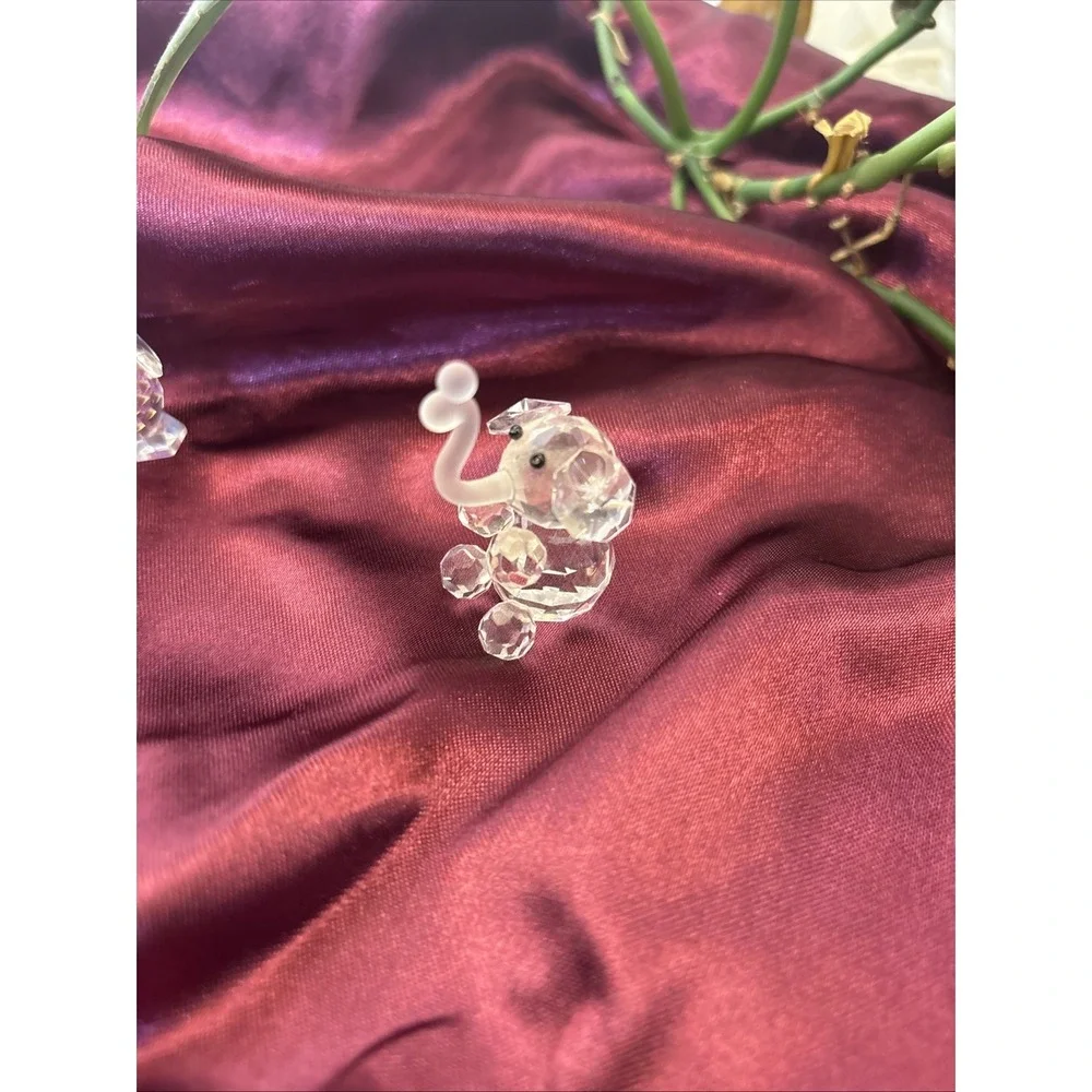 Lot Of 4 Vintage Crystal Animal‎ Figurines Penguin Duck Elephant Bear Miniatures